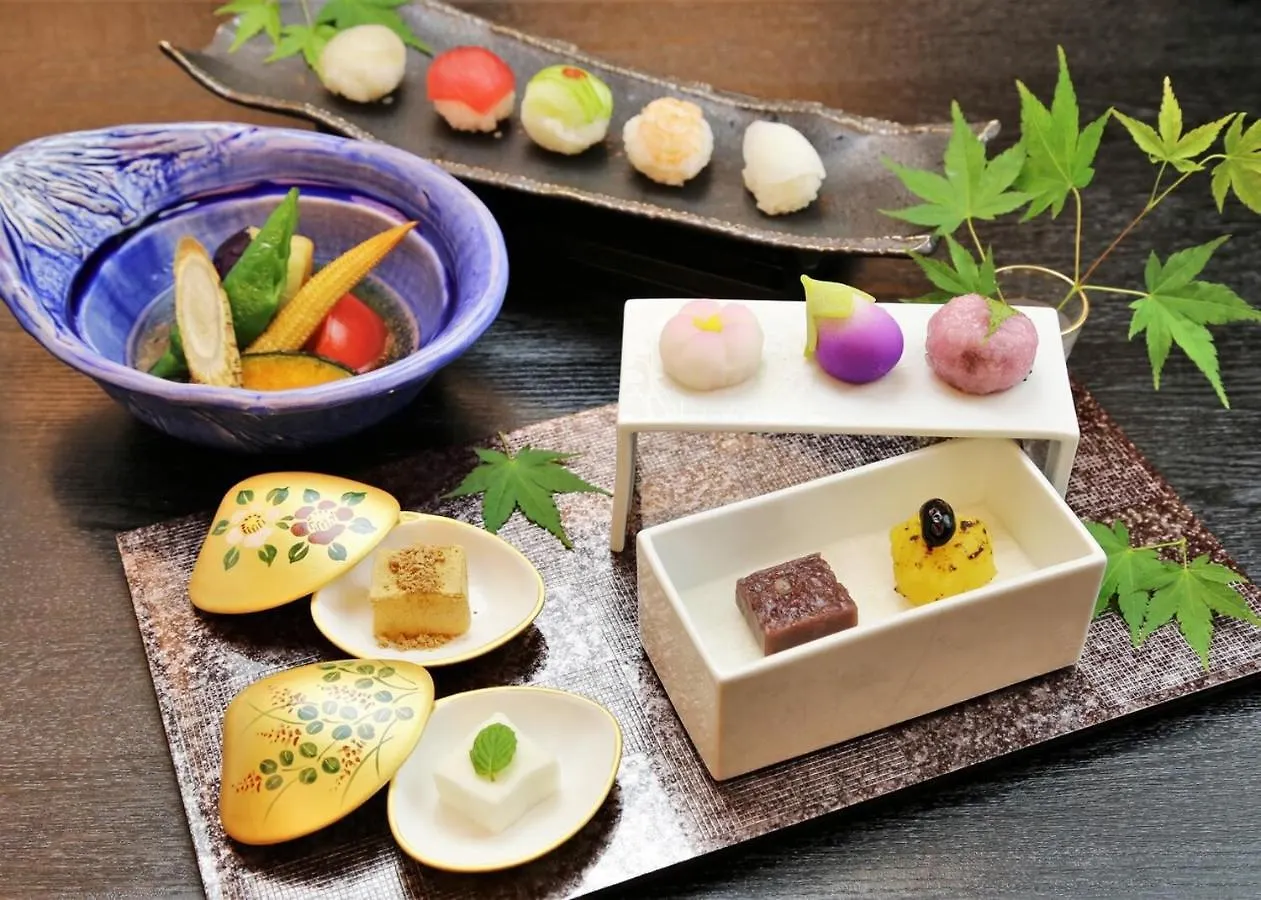 Sun Members Kyoto Saga Hotel 4*,